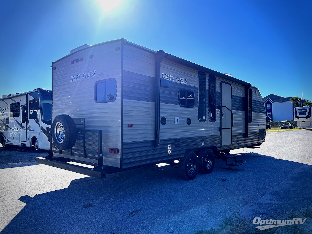 2017 Forest River Cherokee Grey Wolf 24RK Photo 3