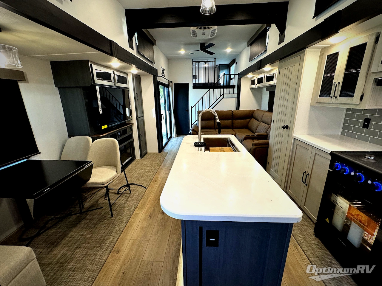 2026 Forest River Puma Vista 420LFT Photo 2