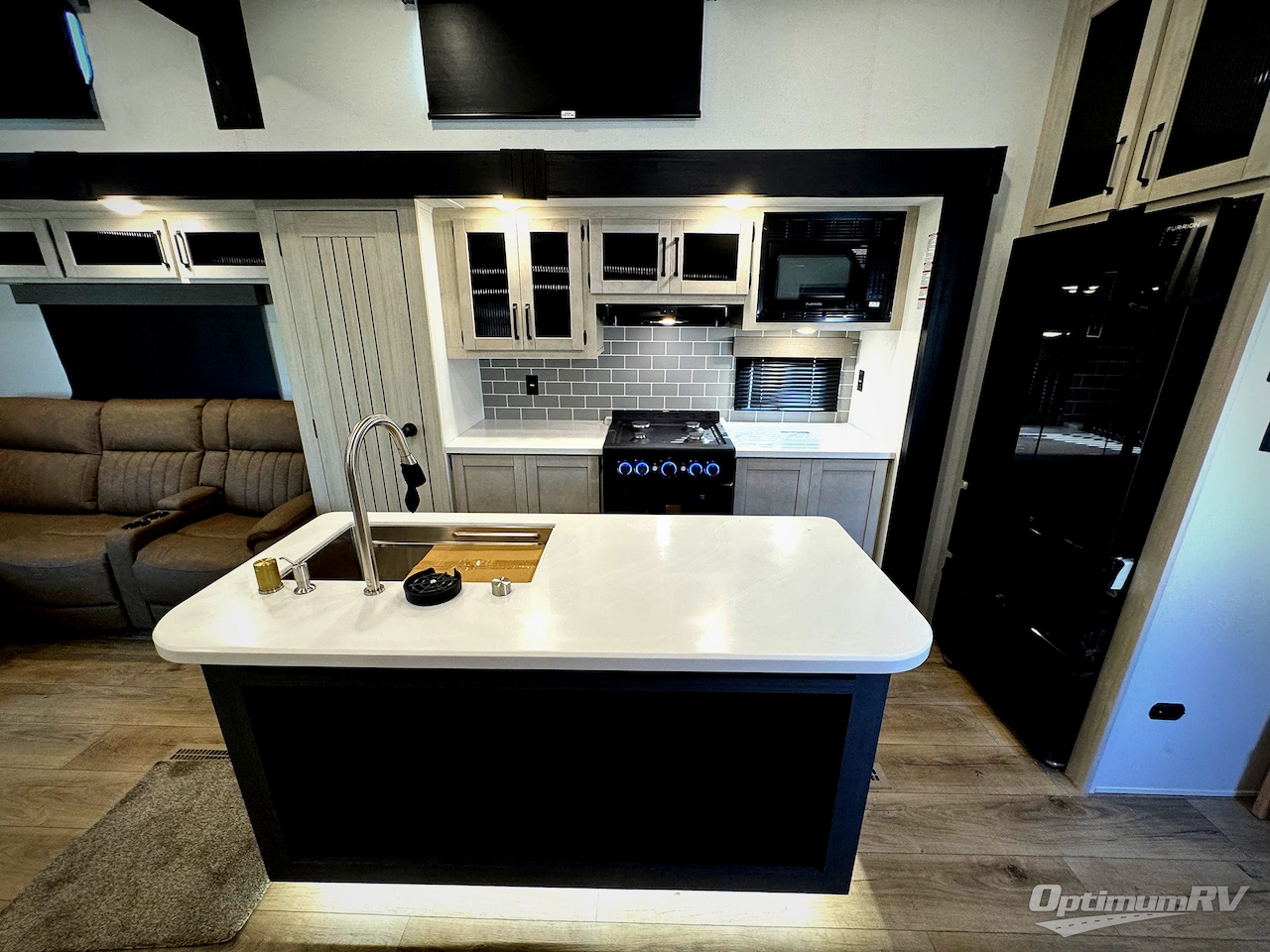 2026 Forest River Puma Vista 420LFT Photo 4