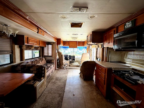 2007 Gulf Stream Independence 8357 RV Photo 2