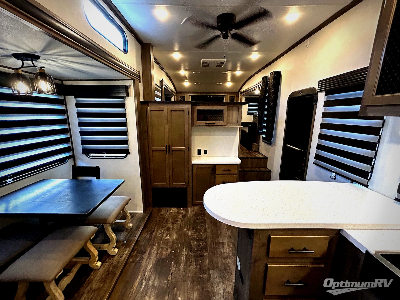 2022 Forest River Sabre 37FLL Photo 5