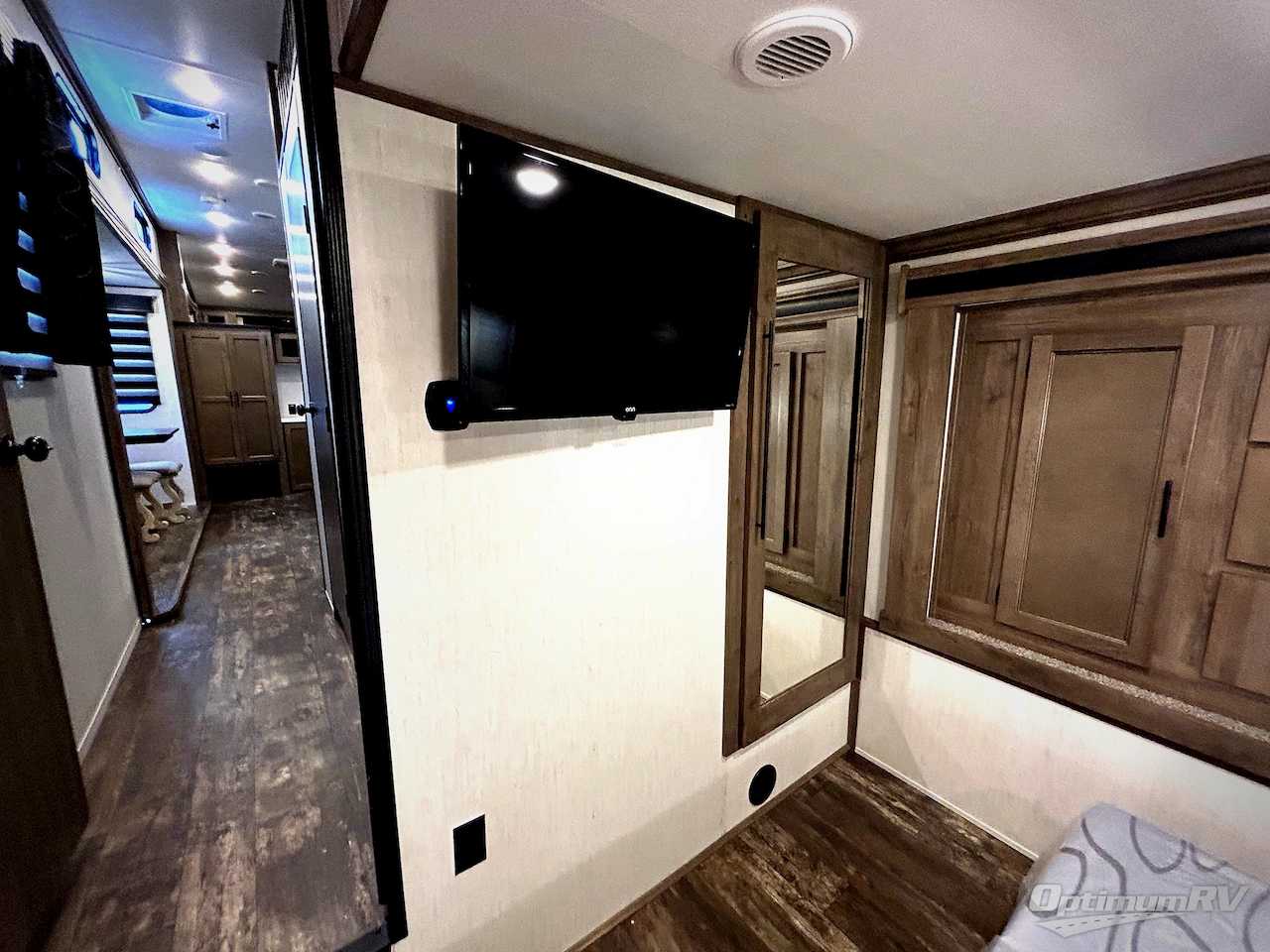 2022 Forest River Sabre 37FLL Photo 27