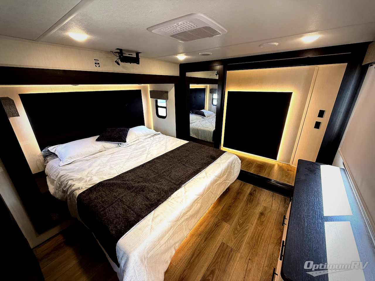 2026 Forest River Sabre 36DBB Photo 18