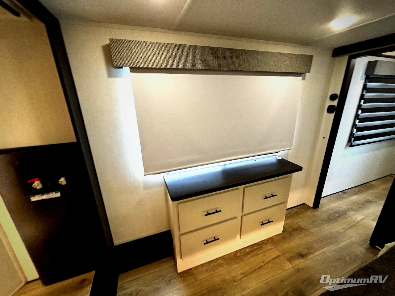 2026 Forest River Sabre 36FLX Photo 12