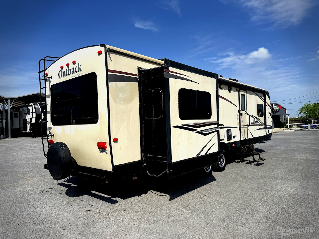 2015 Keystone Outback 298RE Photo 2