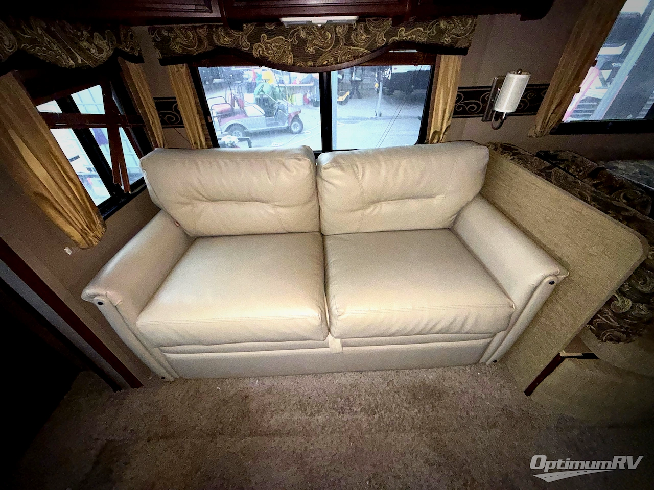 2015 Keystone Outback 298RE Photo 10