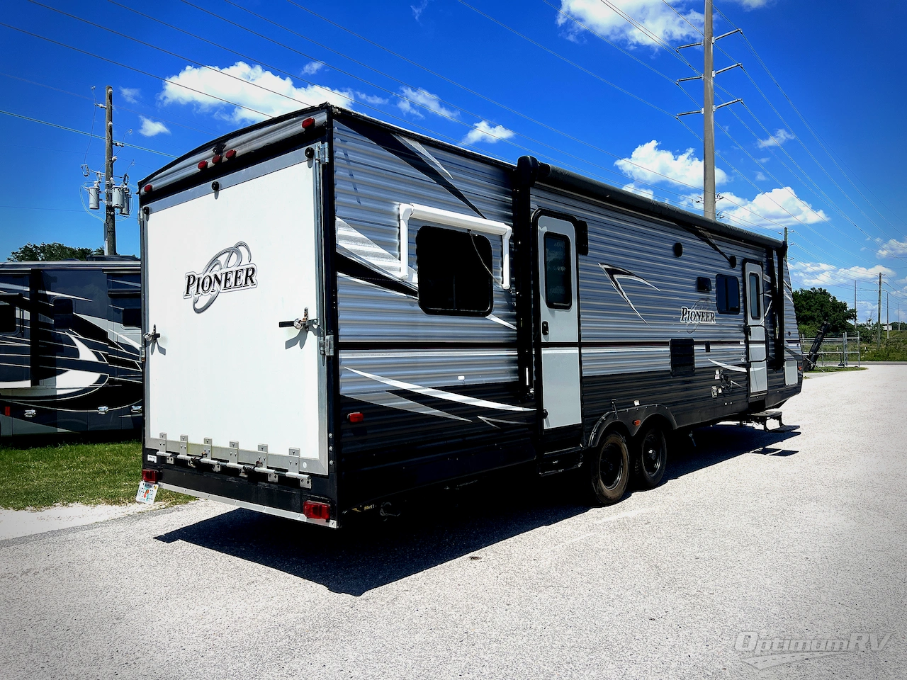2018 Heartland Pioneer RG28 Photo 3