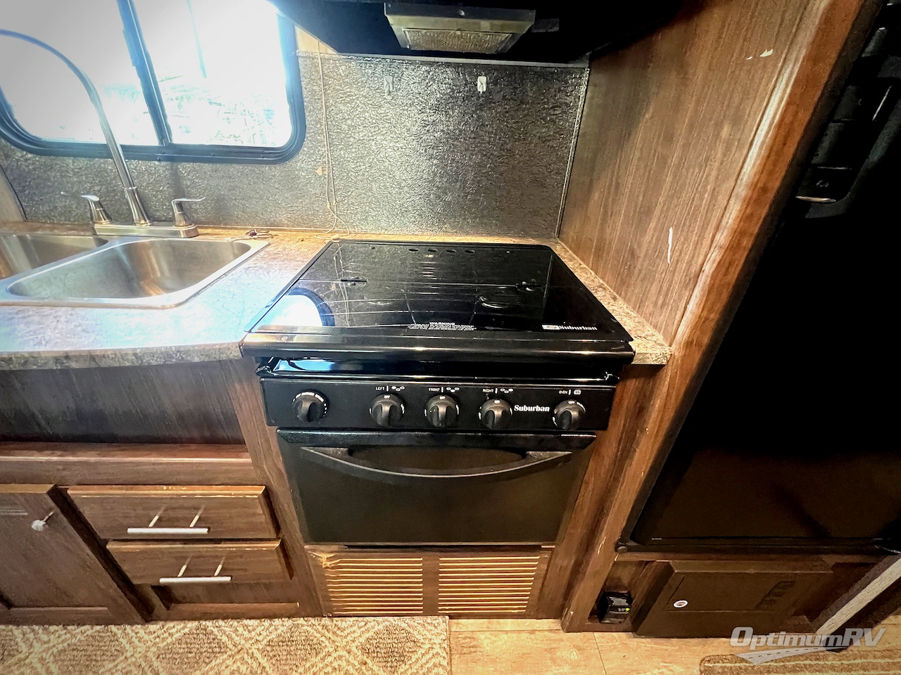 2018 Heartland Pioneer RG28 Photo 9