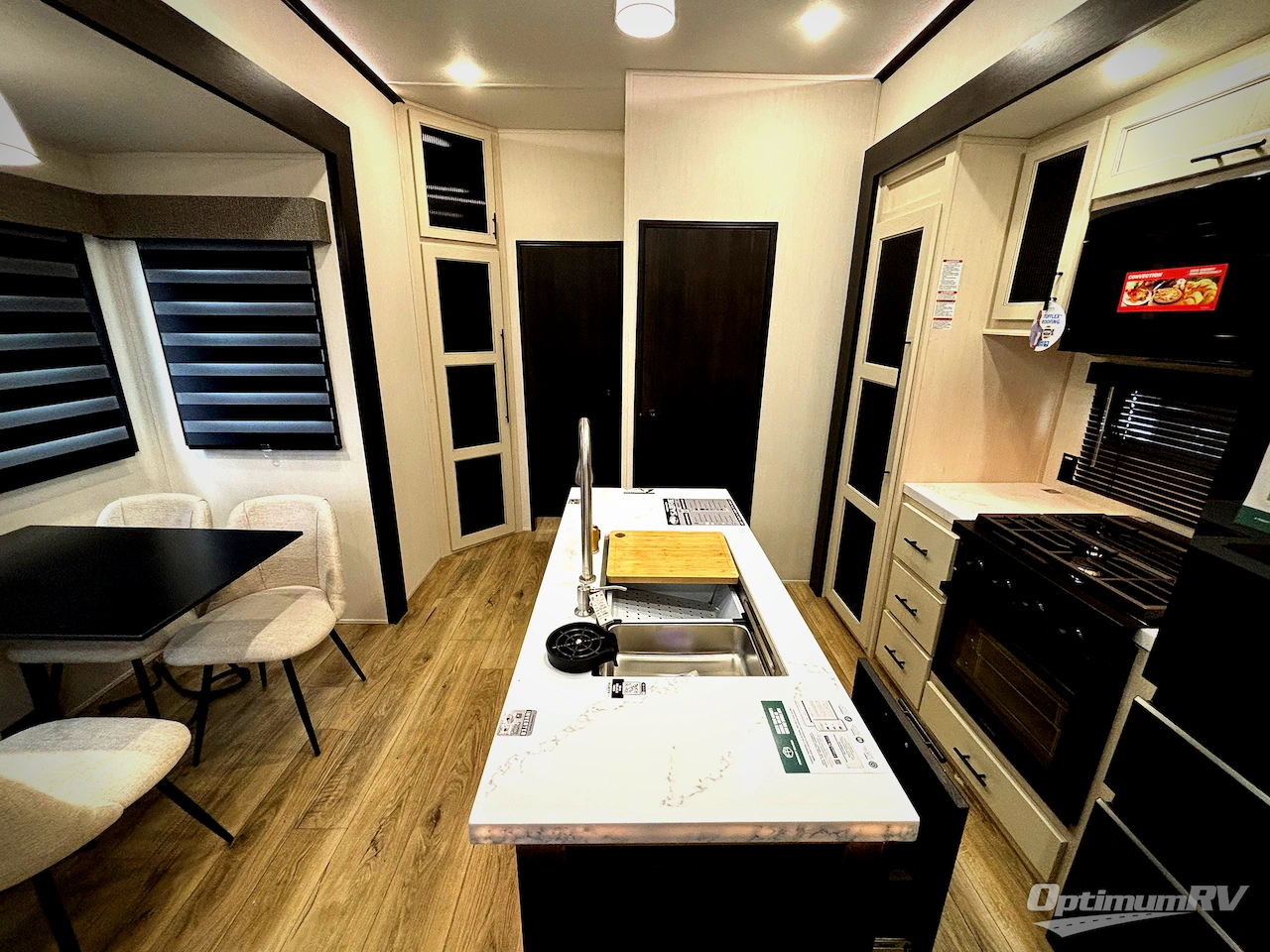 2026 Forest River Sabre 37FLH Photo 4