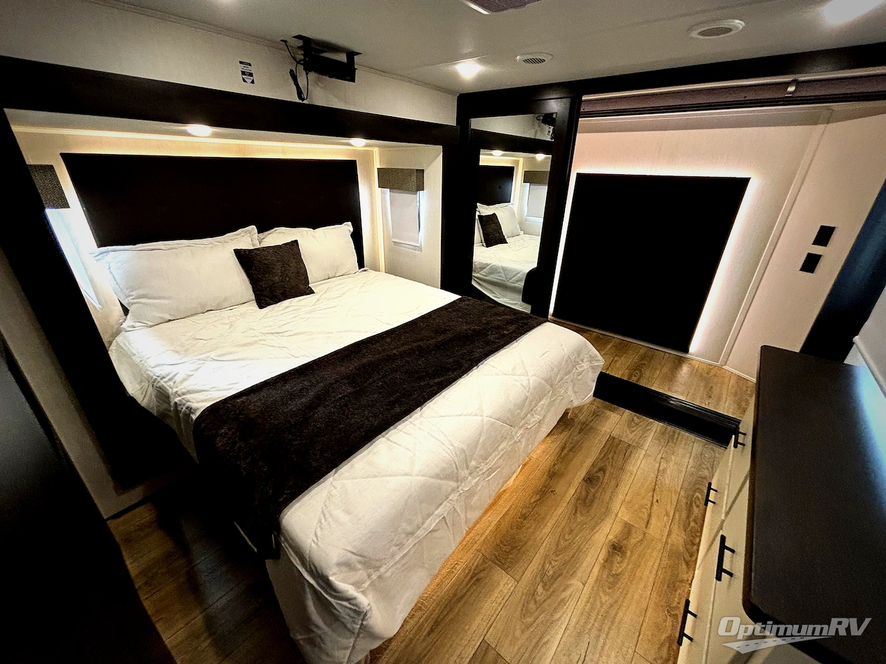 2026 Forest River Sabre 37RVMILES Photo 8