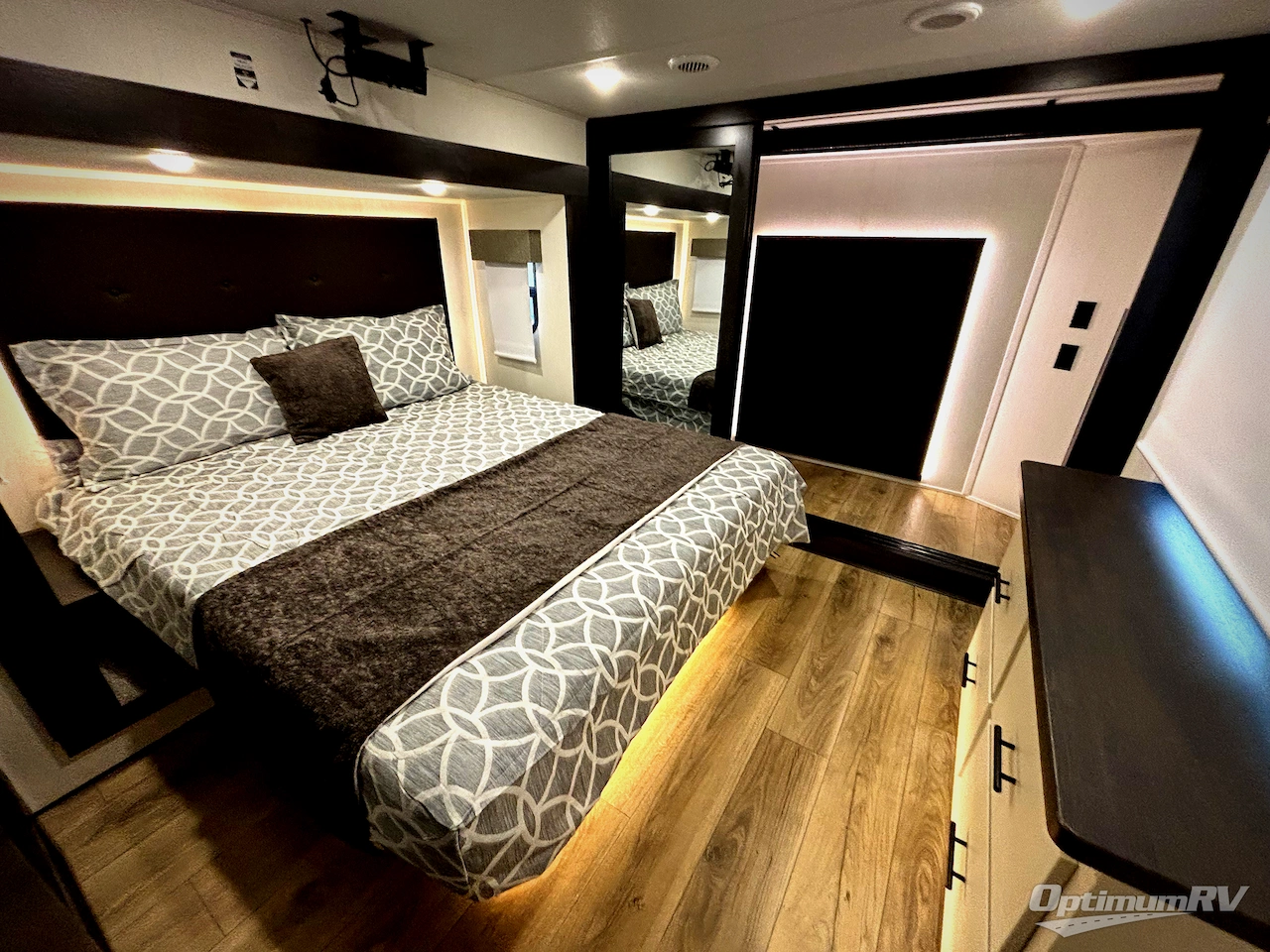 2026 Forest River Sabre 37RVMILES Photo 8