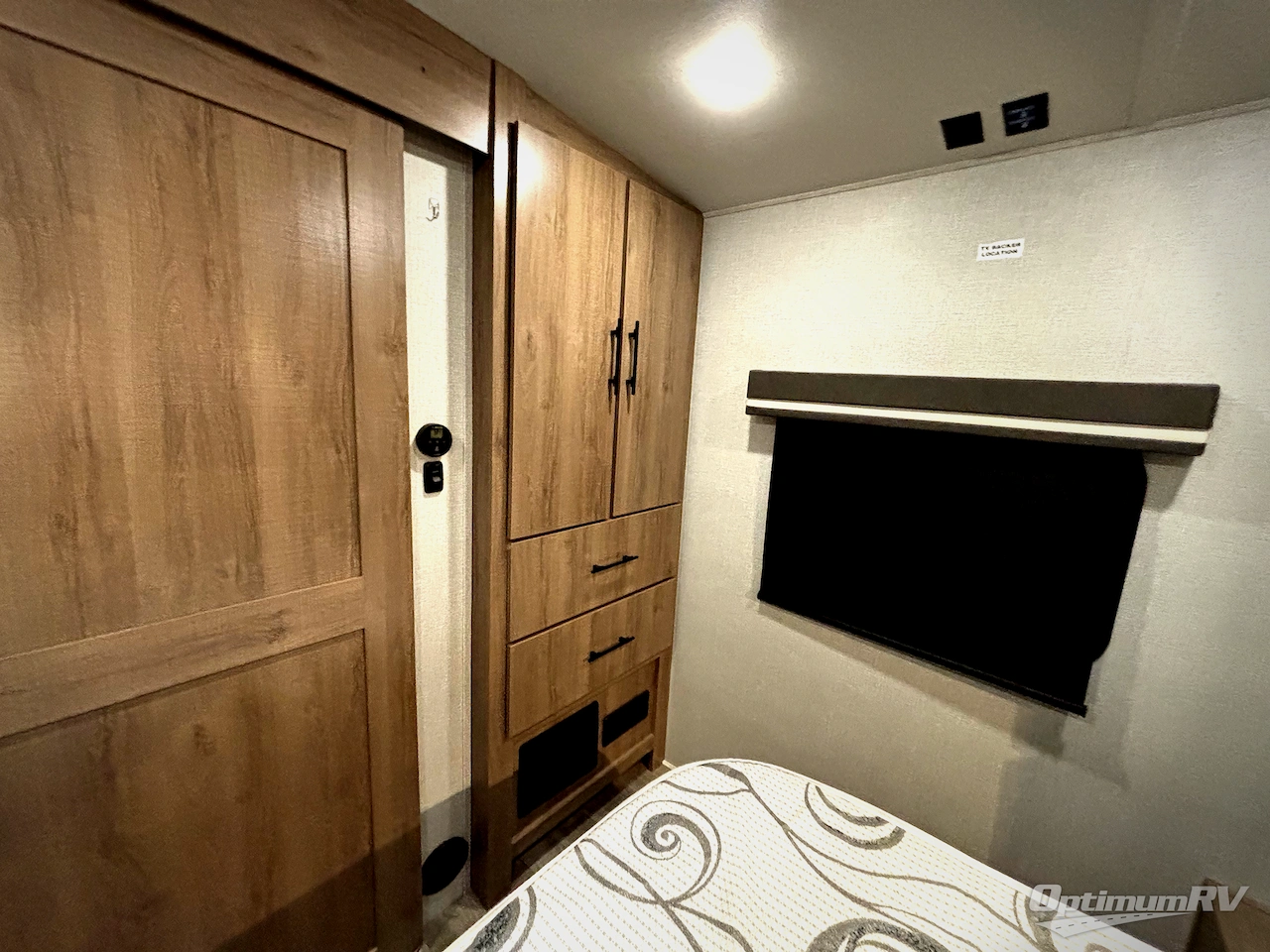 2023 Grand Design Imagine 2670MK Photo 9