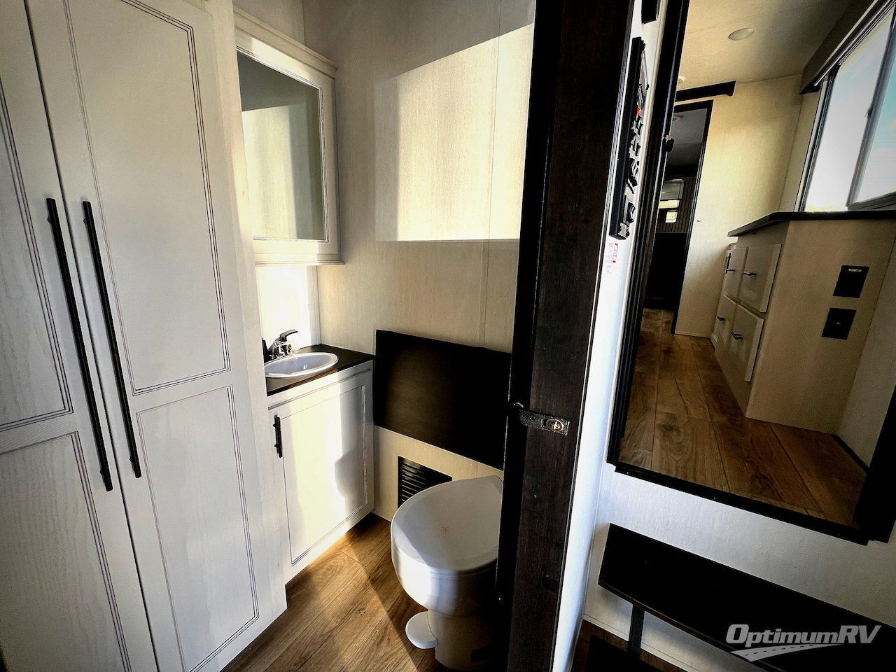 2026 Forest River Sabre 36EST Photo 15