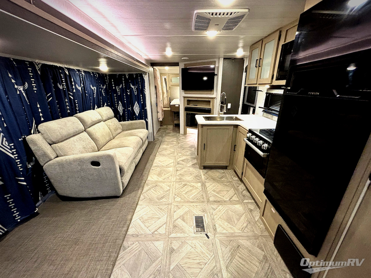 2023 Forest River Wildwood 26RBSX Photo 5