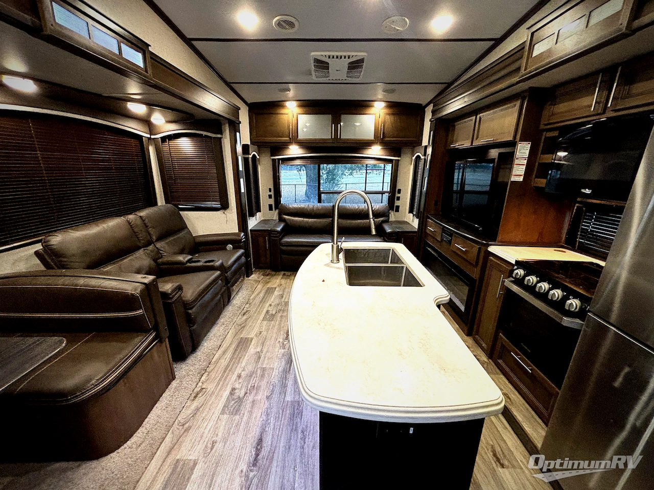 2021 Keystone Cougar 368MBI Photo 4