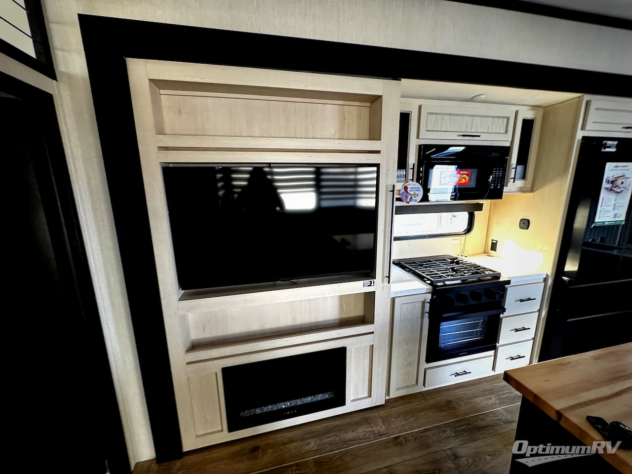 2026 Forest River Cherokee Sabre 36DBB Photo 6