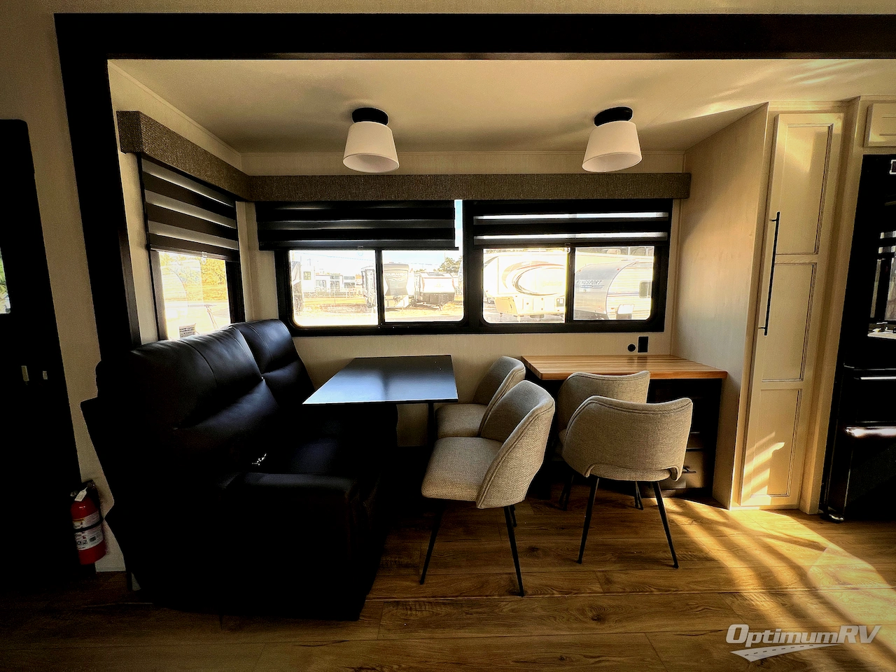 2026 Forest River Cherokee Sabre 36EST Photo 7