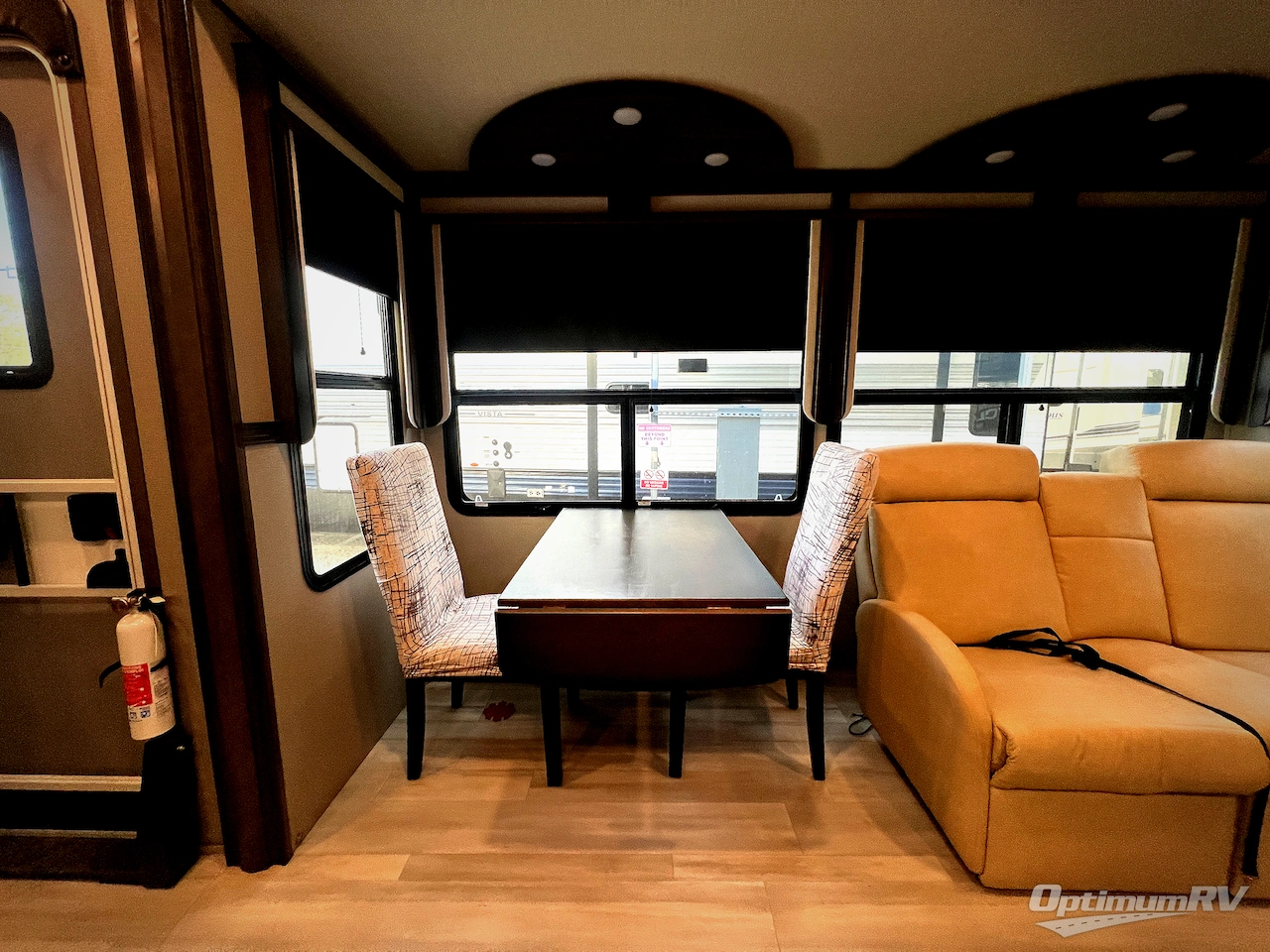 2022 Grand Design Solitude 310GK Photo 9