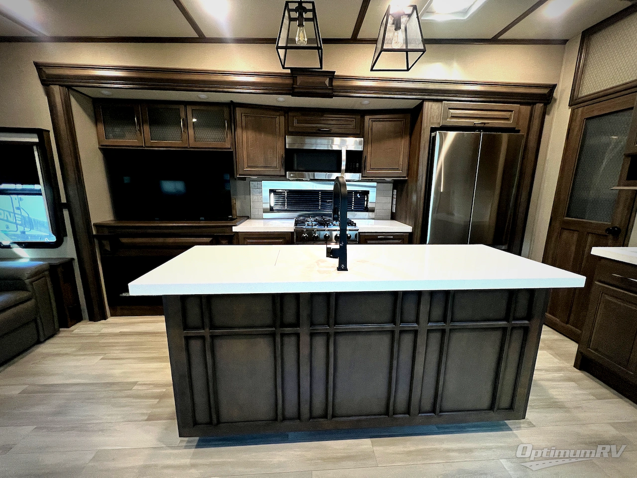 2022 Grand Design Solitude 310GK Photo 10