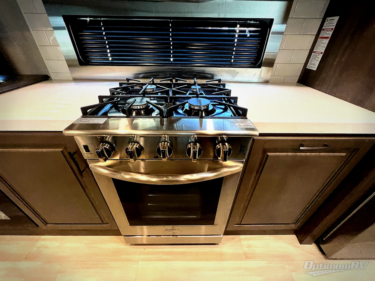 2022 Grand Design Solitude 310GK Photo 12