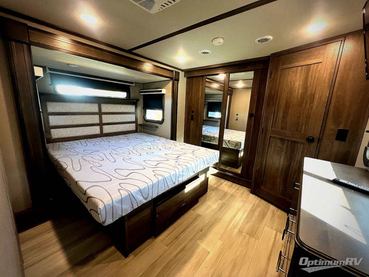 2022 Grand Design Solitude 310GK Photo 16