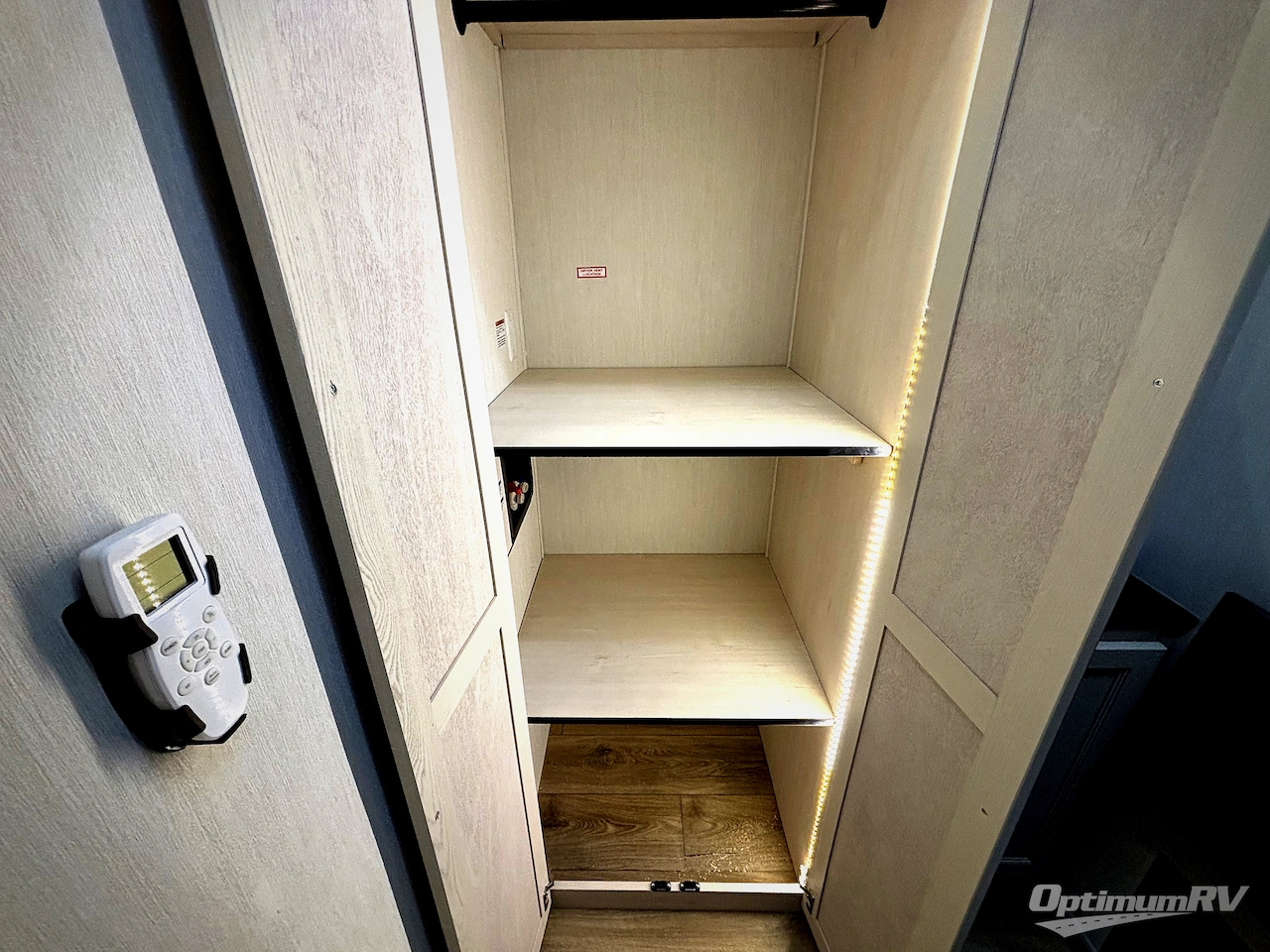 2026 Forest River Cherokee Sabre 36EST Photo 16