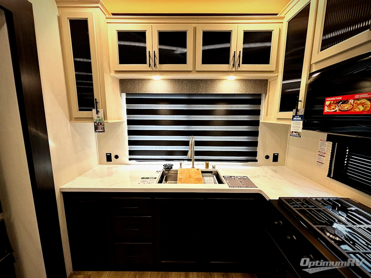 2026 Forest River Cherokee Sabre 36EST Photo 24