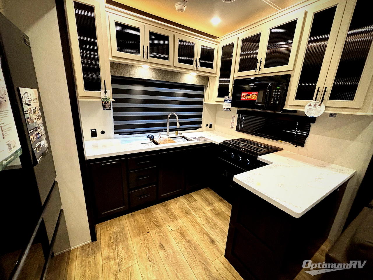 2026 Forest River Cherokee Sabre 36EST Photo 6