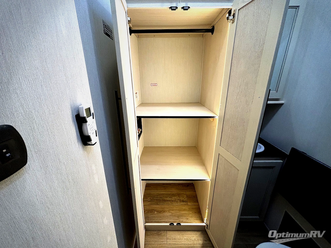 2026 Forest River Cherokee Sabre 36EST Photo 17