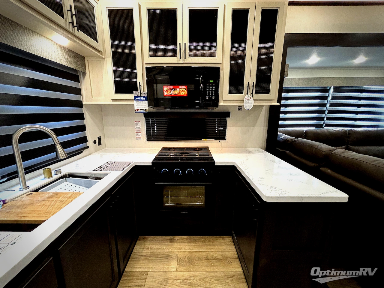 2026 Forest River Cherokee Sabre 36EST Photo 24