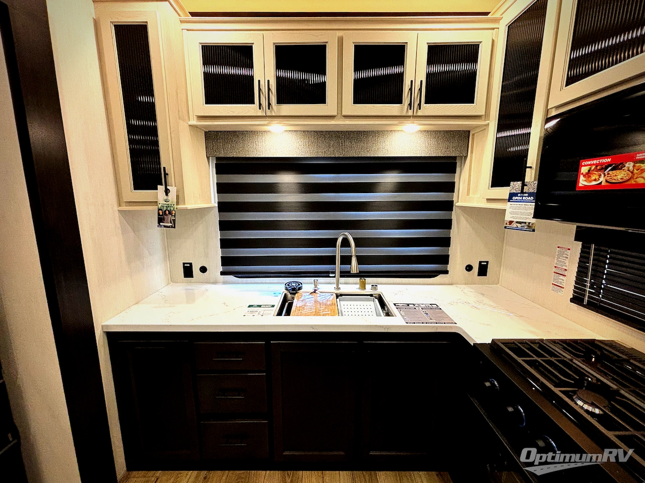 2026 Forest River Cherokee Sabre 36EST Photo 25