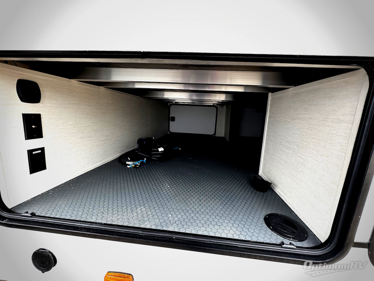 2026 Forest River Cherokee Sabre 36EST Photo 3