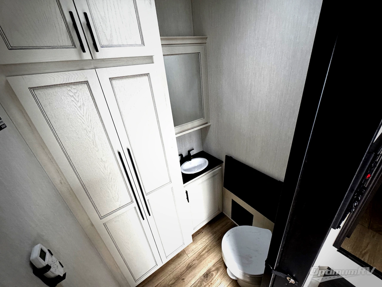 2026 Forest River Cherokee Sabre 36EST Photo 5