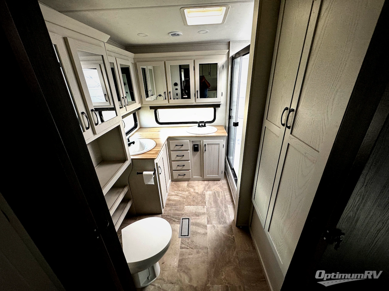 2026 Coachmen Chaparral 334FL Photo 18