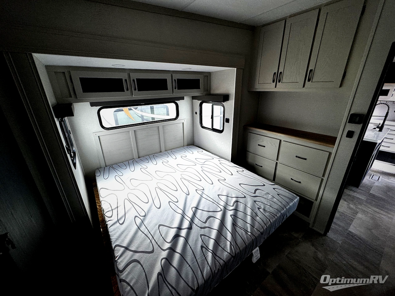 2026 Coachmen Chaparral 334FL Photo 15