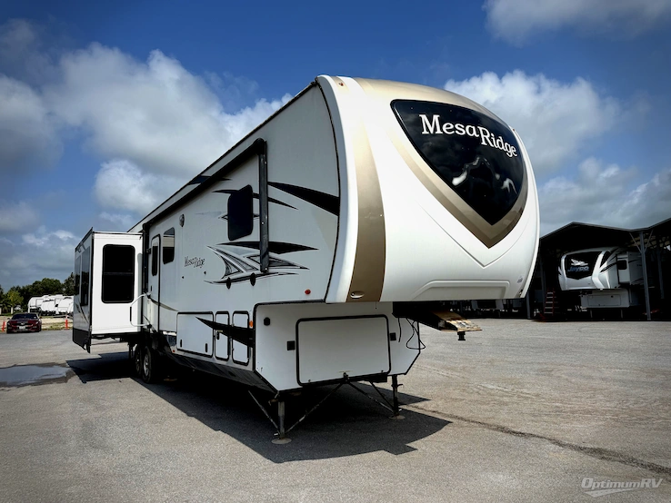 2019 Highland Ridge Mesa Ridge MF371MBH RV Photo 1