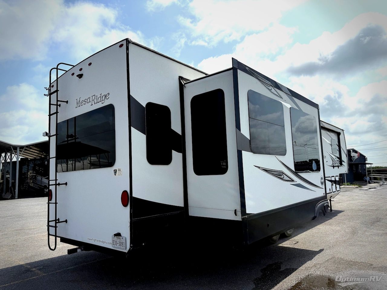 2019 Highland Ridge Mesa Ridge MF371MBH Photo 2