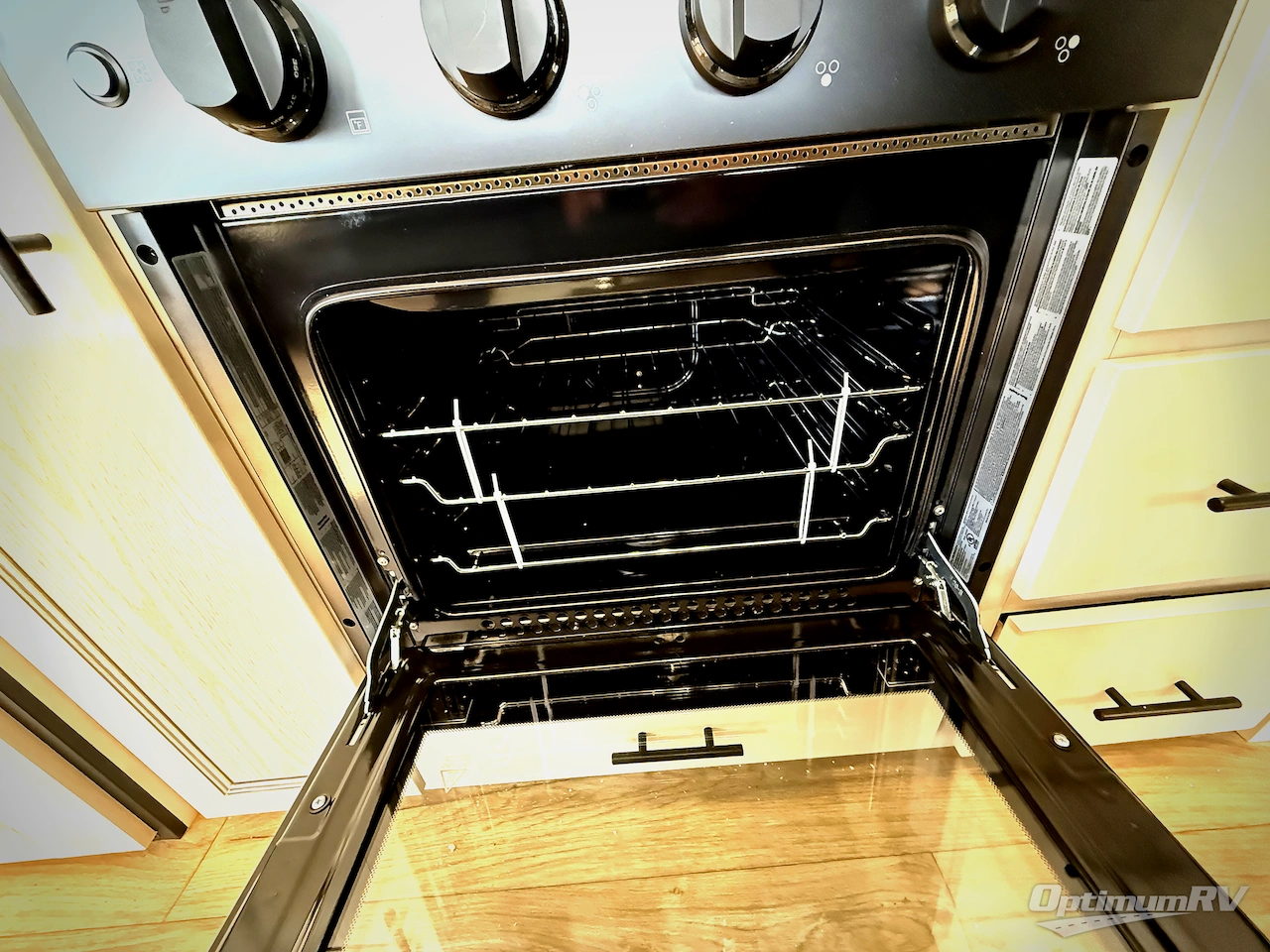 2026 Forest River Cherokee Sabre 36FLX Photo 12