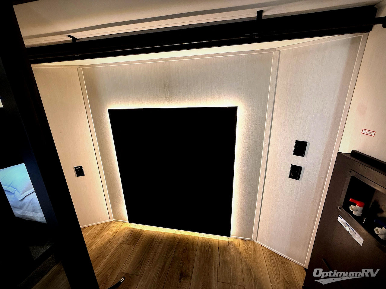 2026 Forest River Cherokee Sabre 36FLX Photo 23