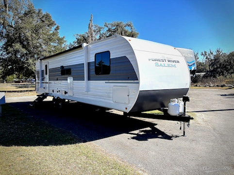 Used 2025 Forest River Salem 29BDB Featured Photo