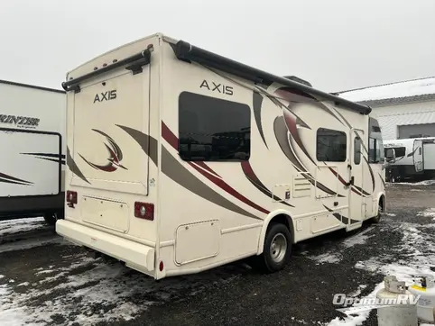 2018 Thor Axis 25.2 RV Photo 2