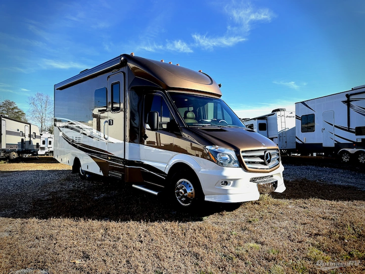 2015 Renegade Village 25RBS RV Photo 1
