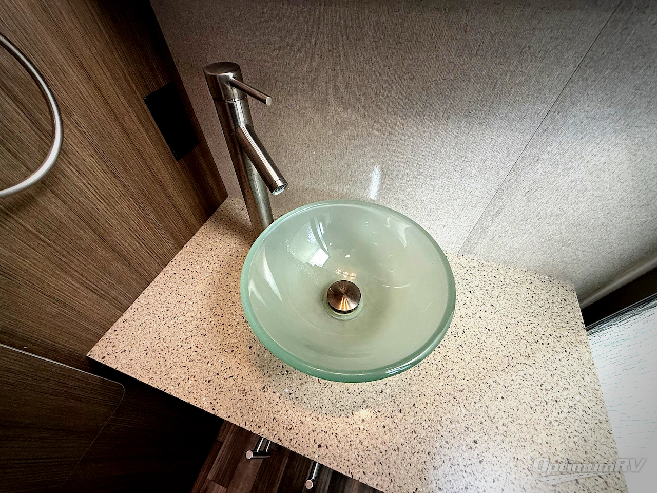 2015 Renegade Village 25RBS Photo 17