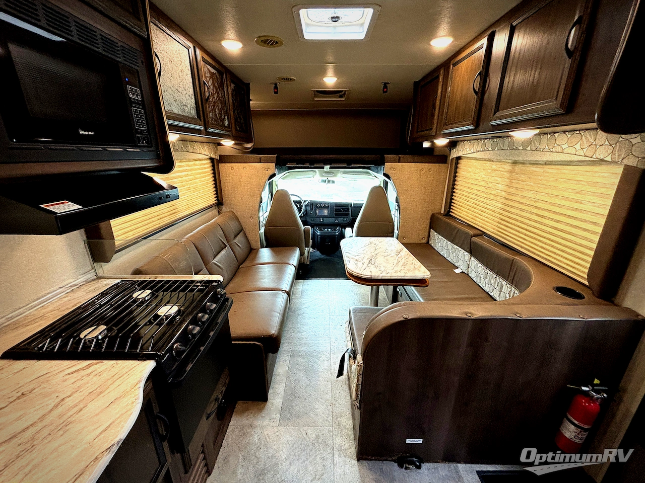 2018 Coachmen Freelander 26RS Chevy 4500 Photo 5