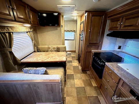 2016 Forest River Flagstaff Micro Lite 23FBKS RV Photo 2