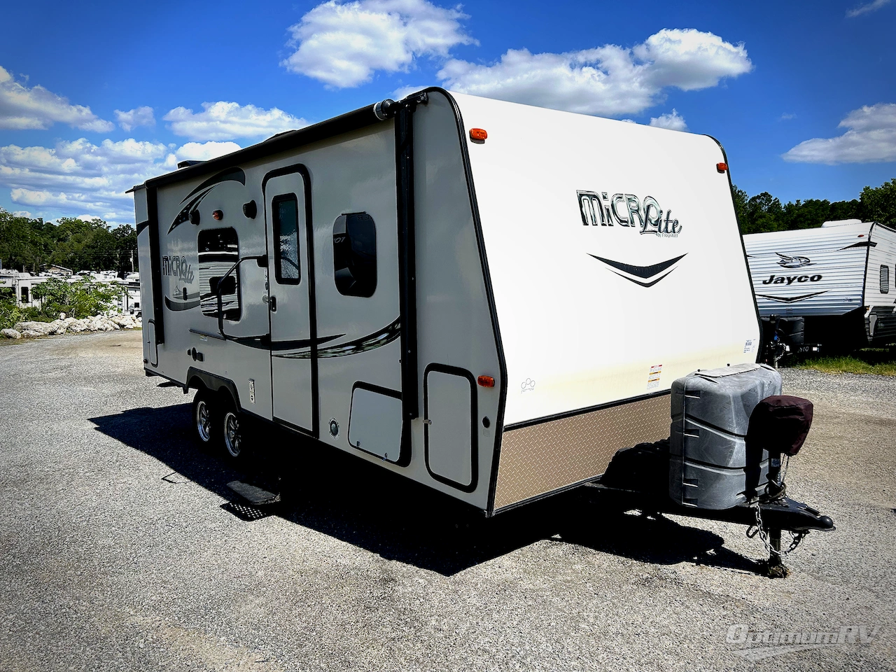 2016 Forest River Flagstaff Micro Lite 23FBKS Photo 1