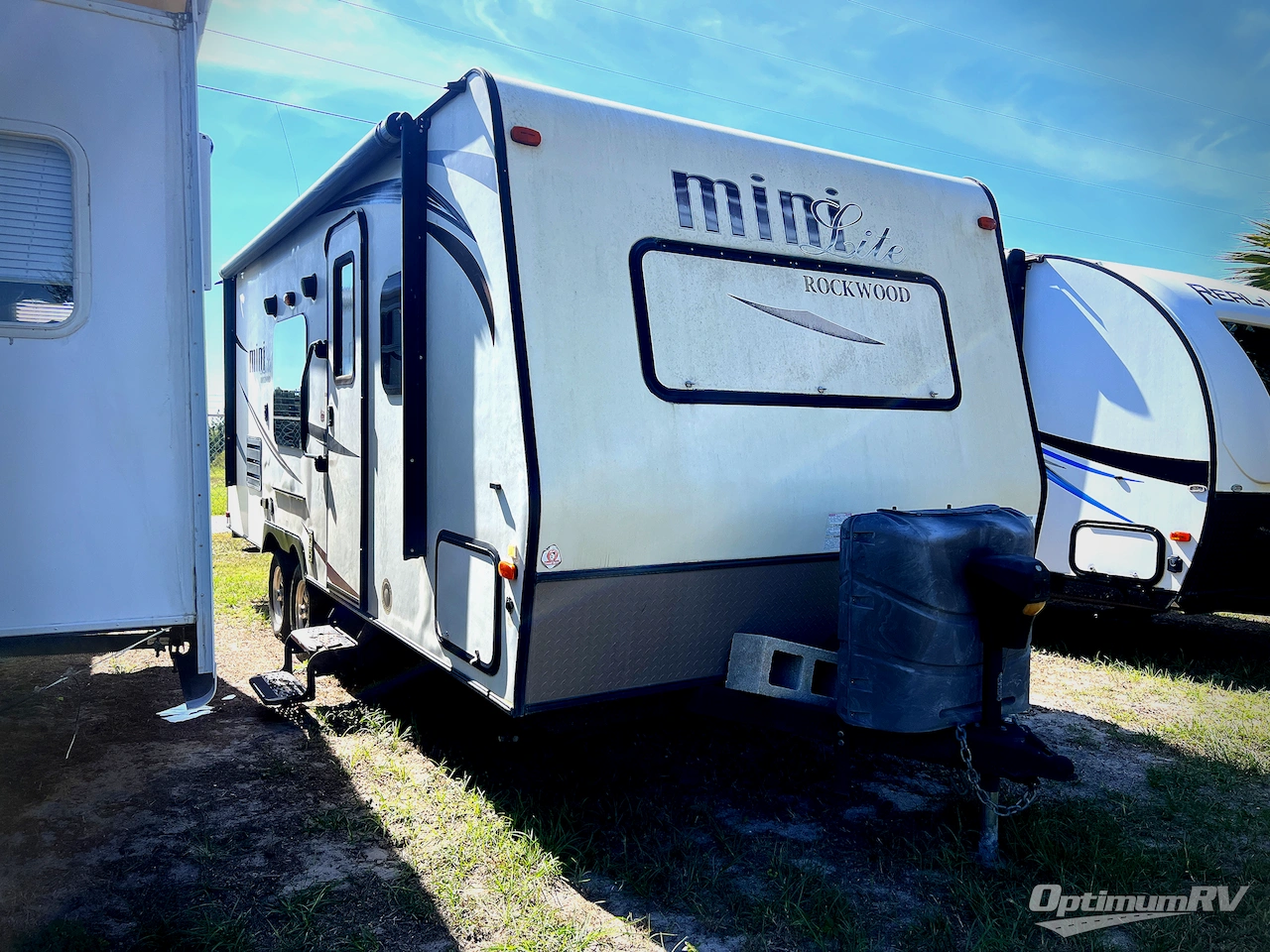 2016 Forest River Rockwood Mini Lite 2304 Photo 1