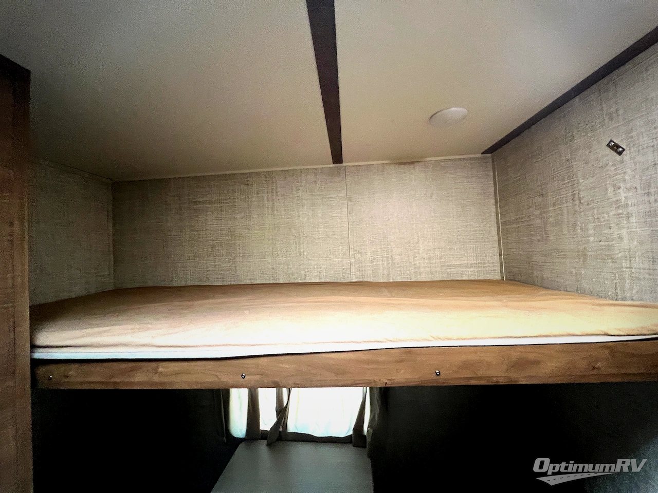 2020 Gulf Stream Kingsport 301TB Photo 18