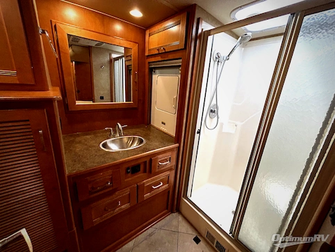 2016 Winnebago Forza 38R RV Photo 4
