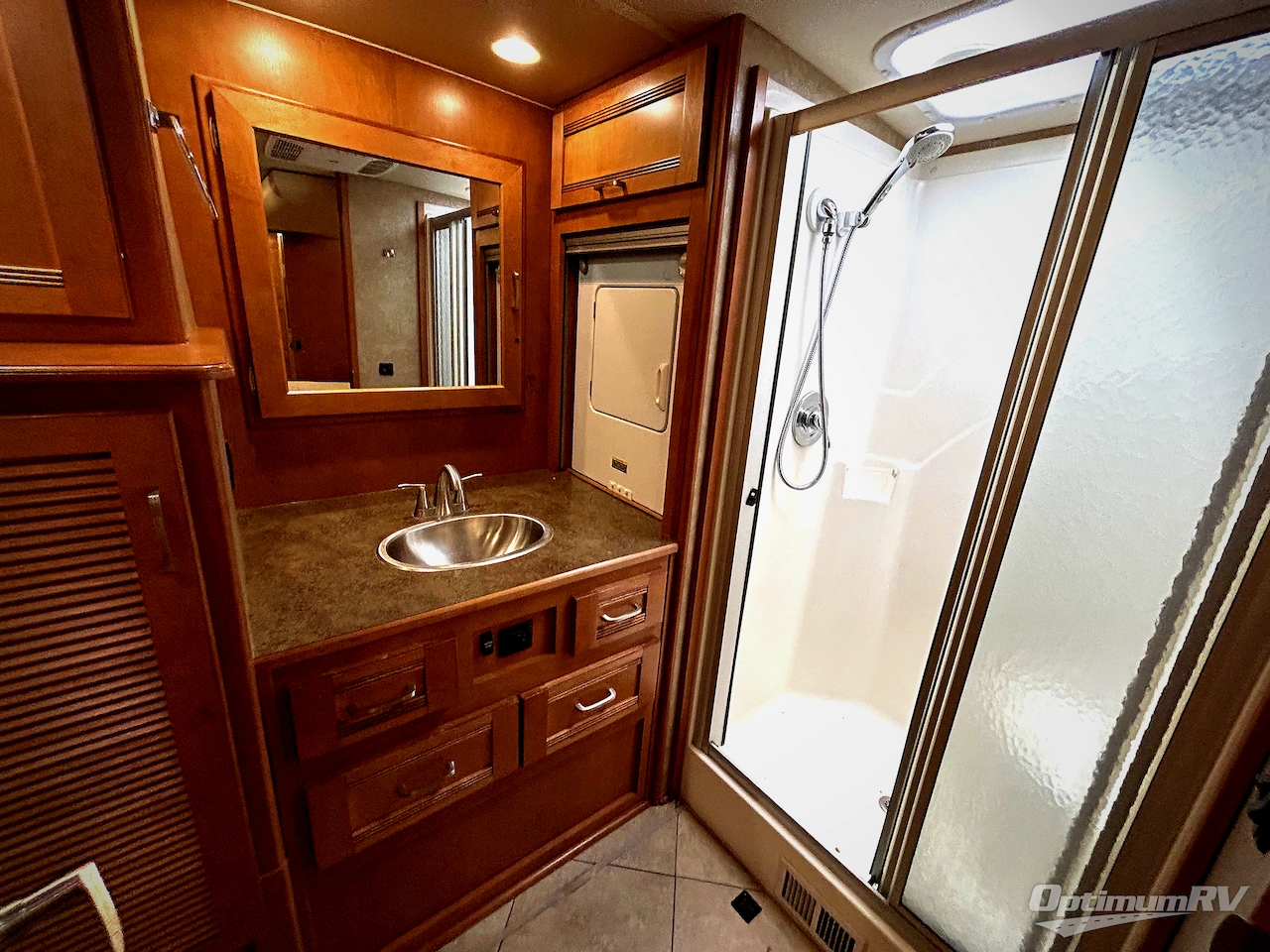 2016 Winnebago Forza 38R Photo 19